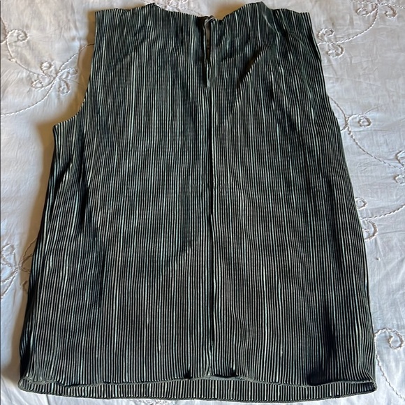 J. Crew Shell - Picture 3 of 3